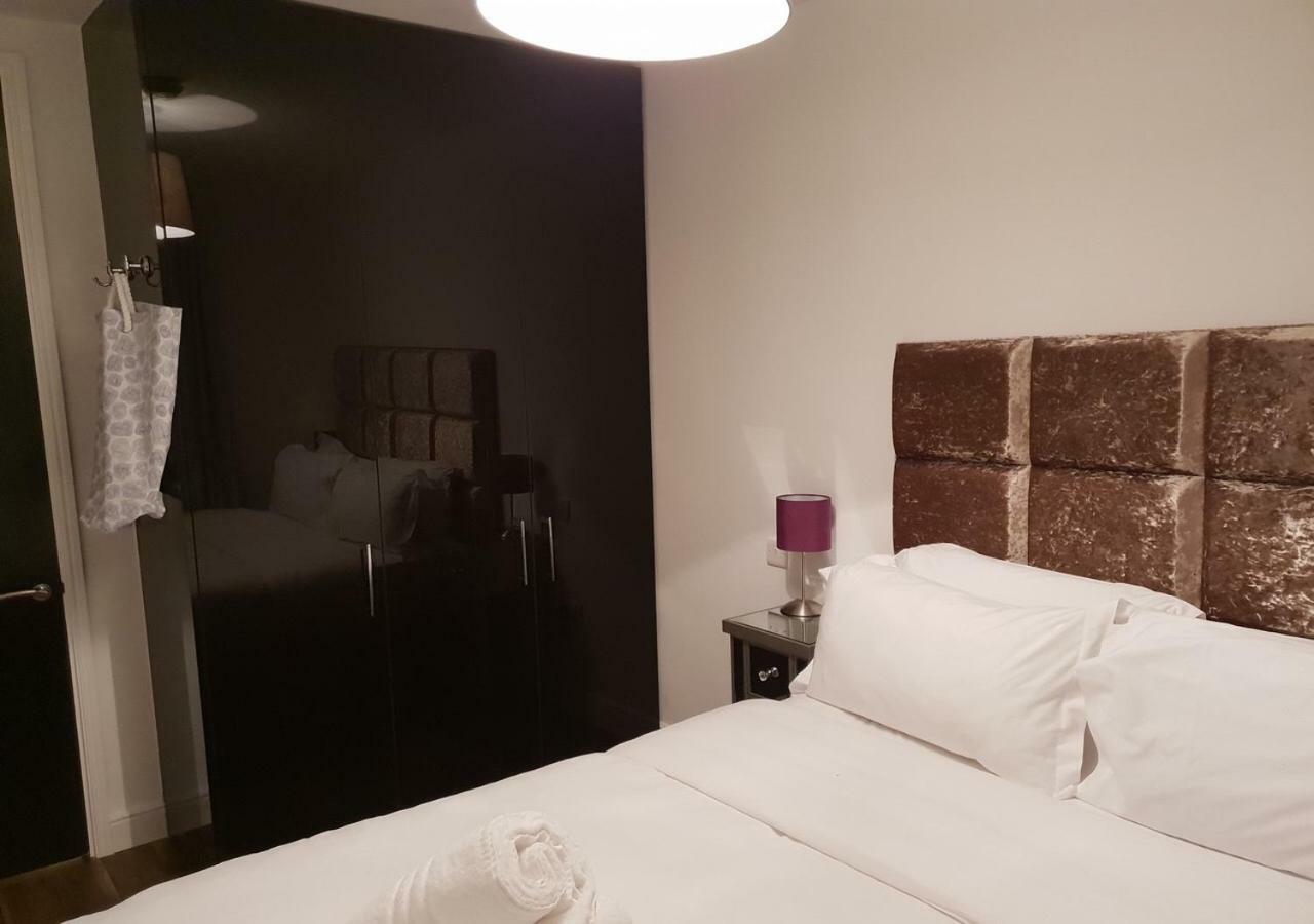 Apartment Silicon Docks Corporate Dublin